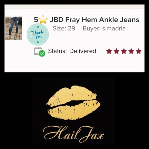 Fray Hem Ankle Jeans - Picture 2 of 4